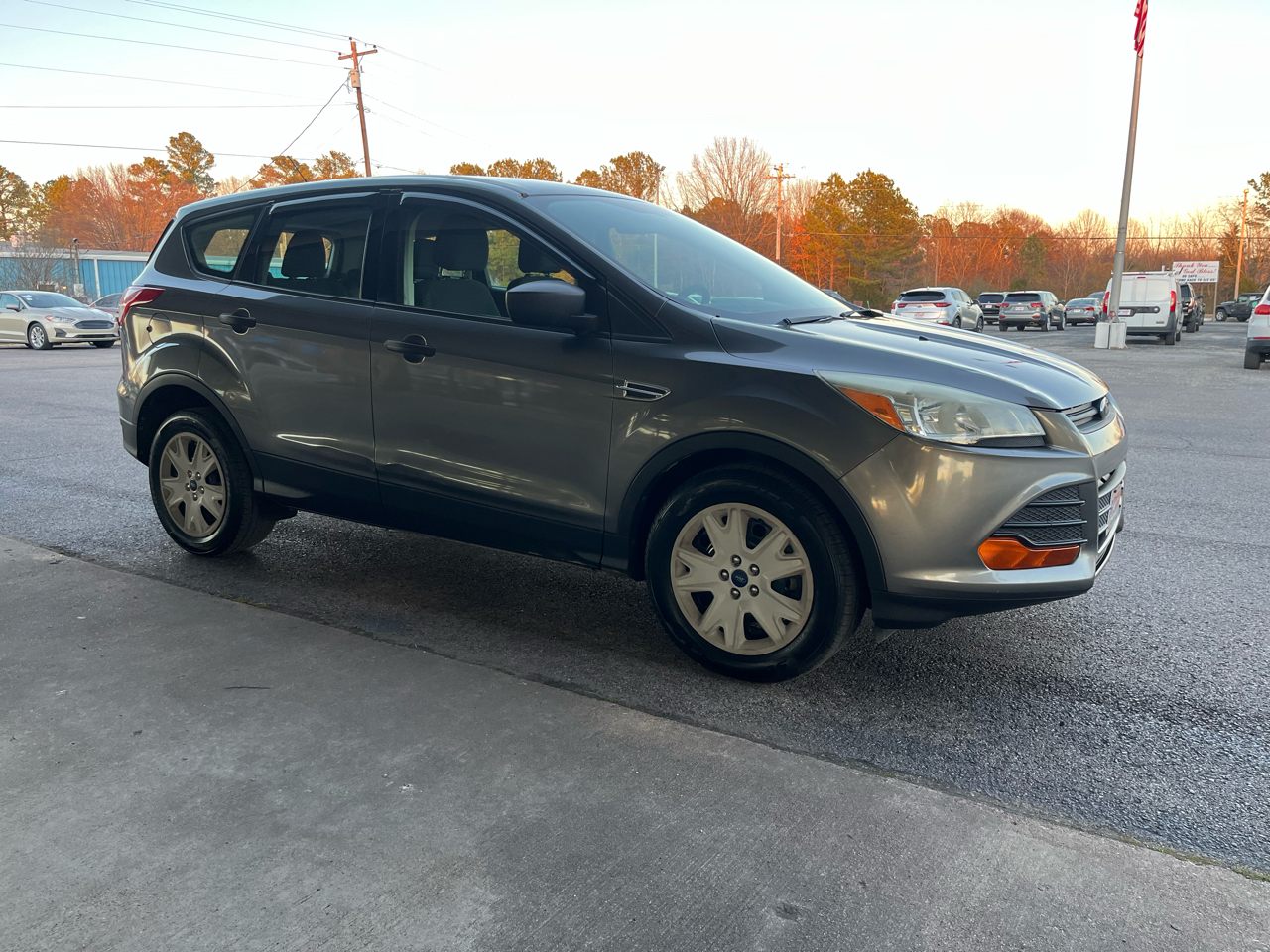 Ford Escape FWD 4dr S 2014