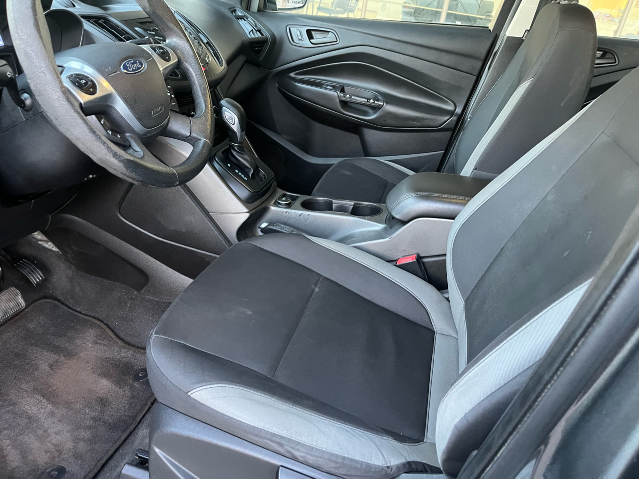 Ford Escape FWD 4dr S 2014