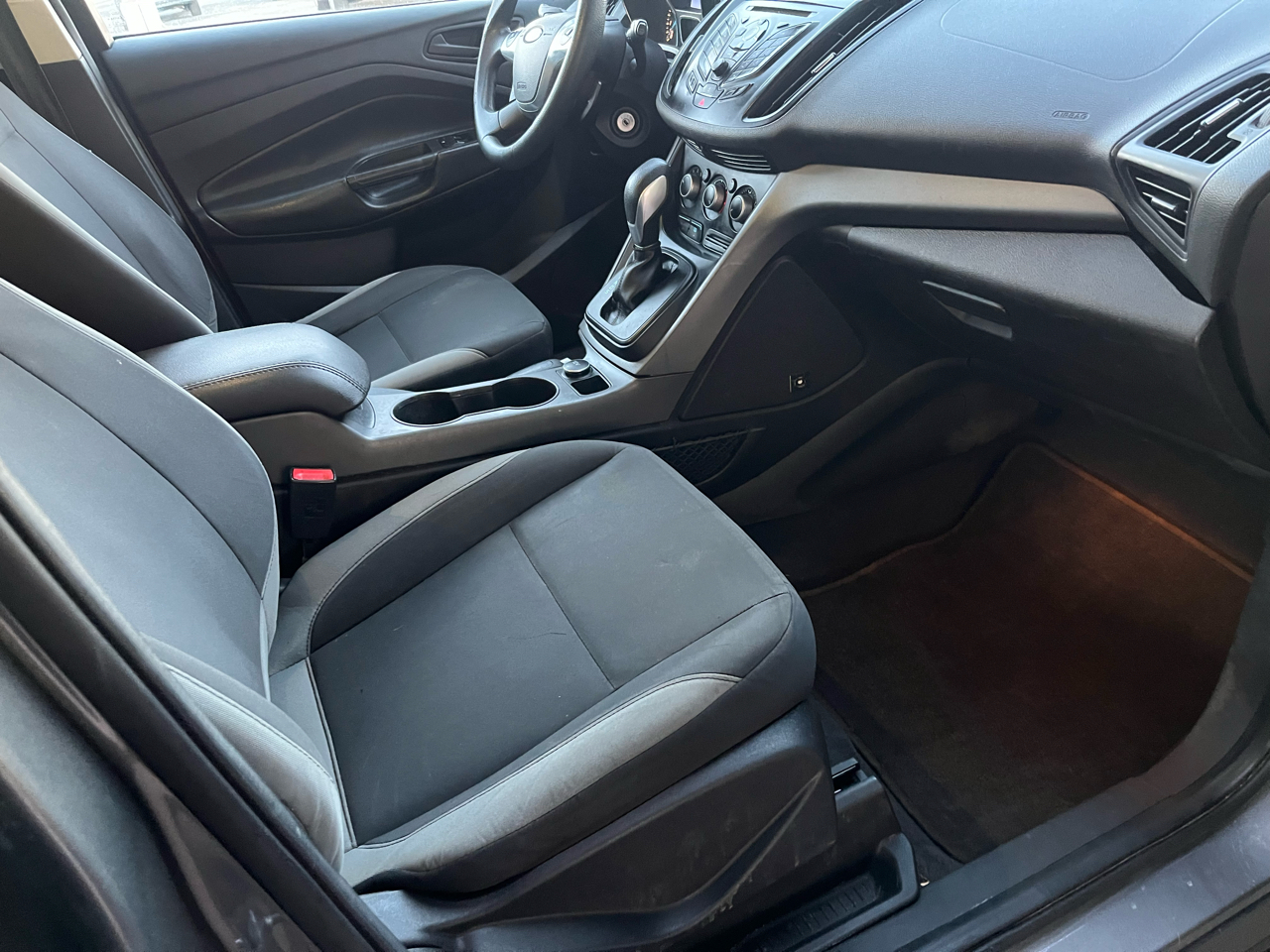 Ford Escape FWD 4dr S 2014