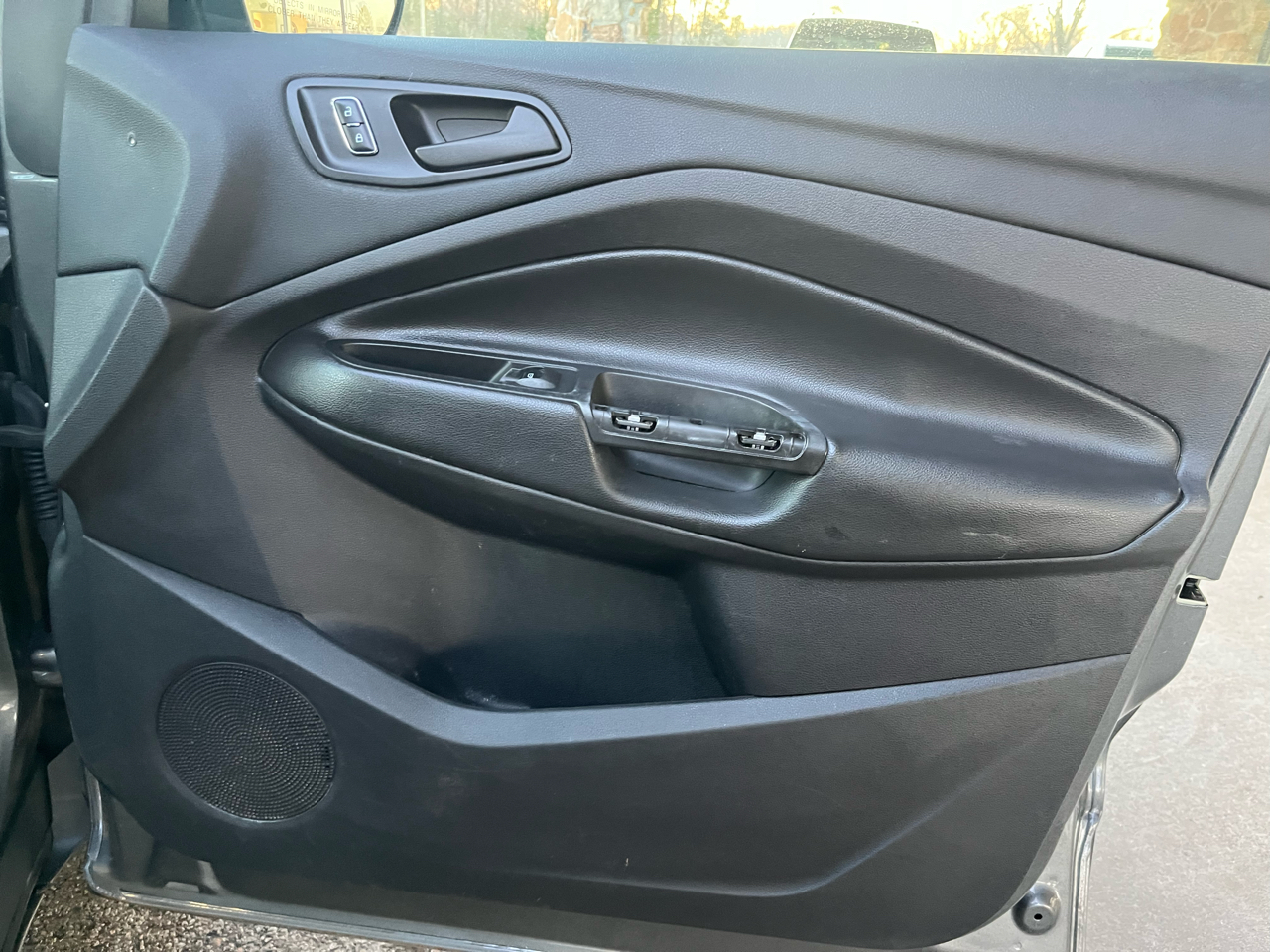 Ford Escape FWD 4dr S 2014