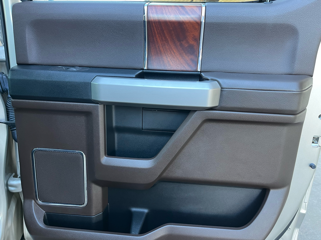 Ford F-150 SuperCrew 150" King Ranch 4WD 2017