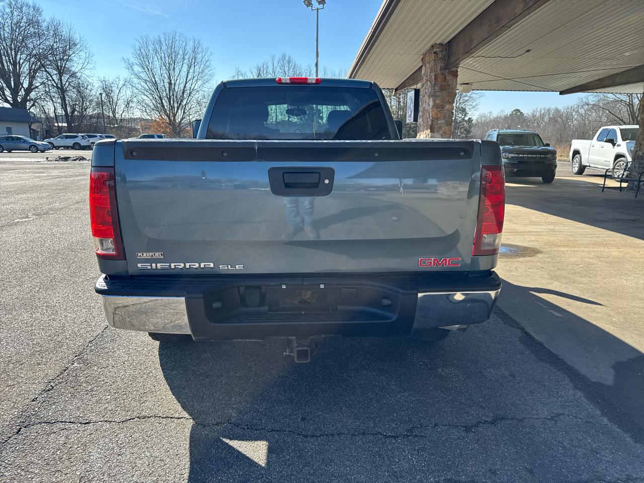 GMC Sierra 1500 2WD Ext Cab 143.5" SLE 2011