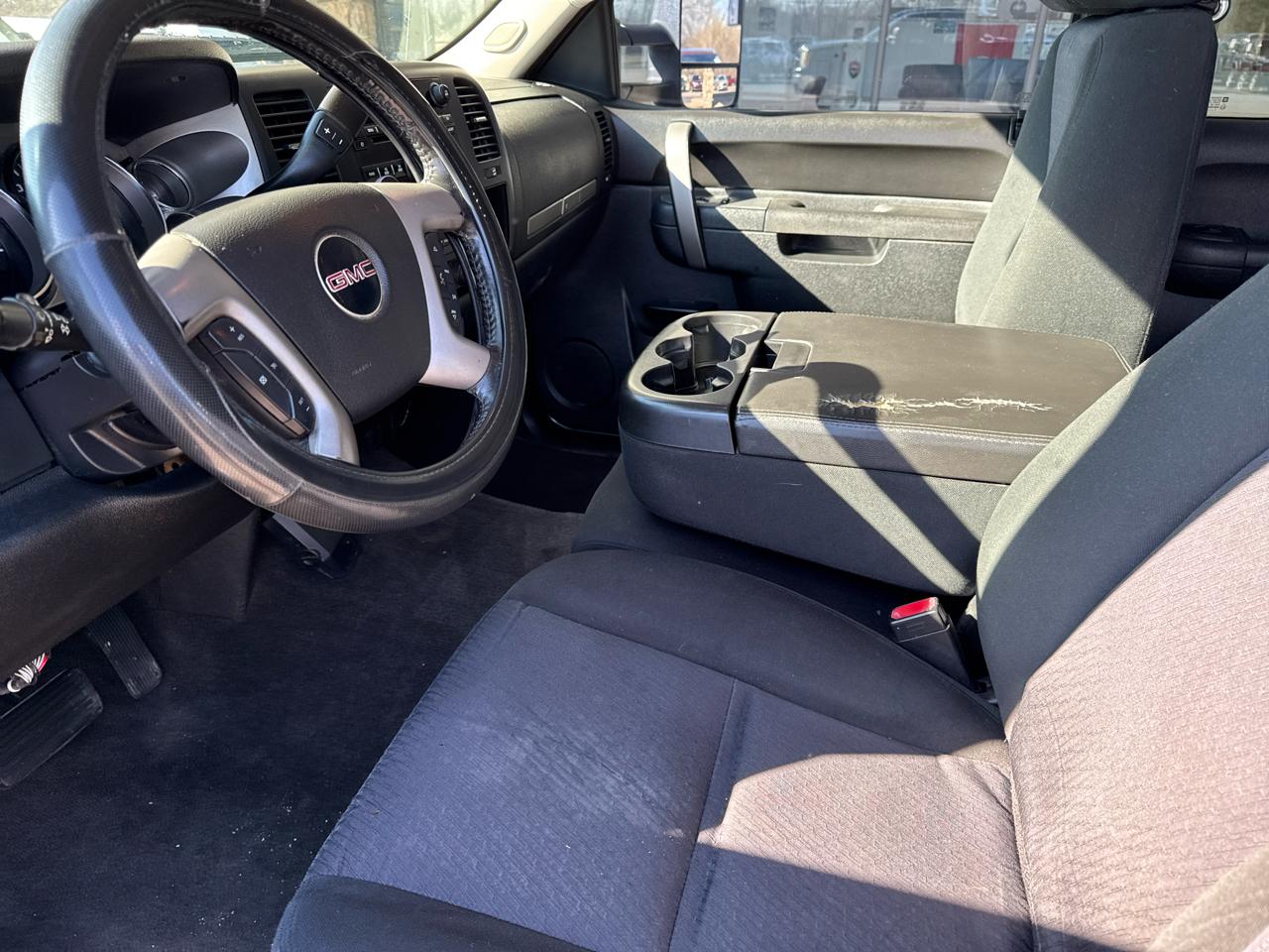 GMC Sierra 1500 2WD Ext Cab 143.5" SLE 2011