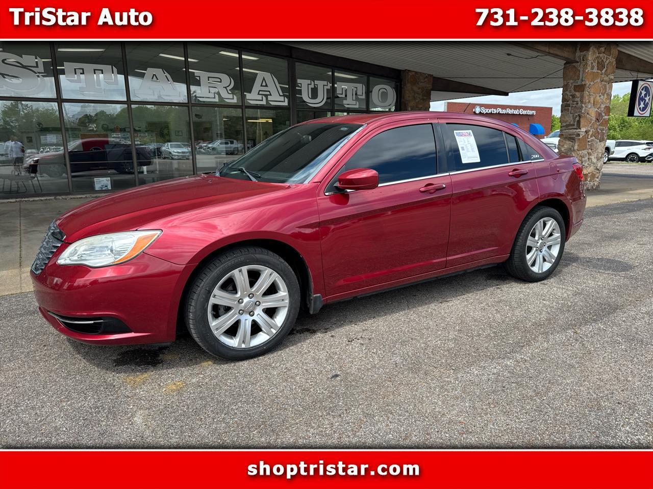 2012 Chrysler 200 4dr Sdn Touring