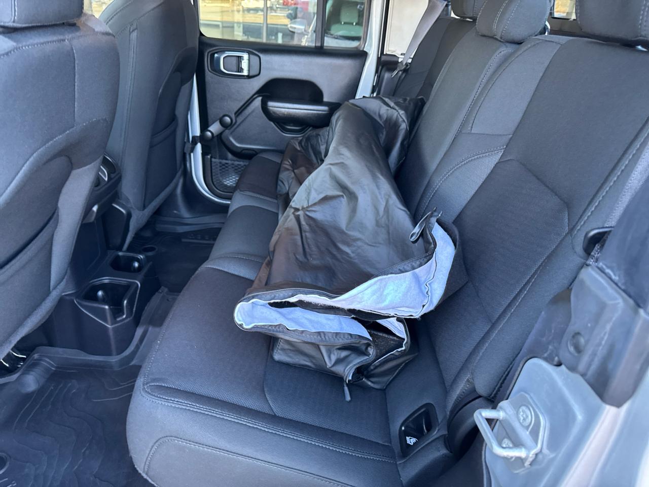 Jeep Gladiator Willys Sport 4x4 2022