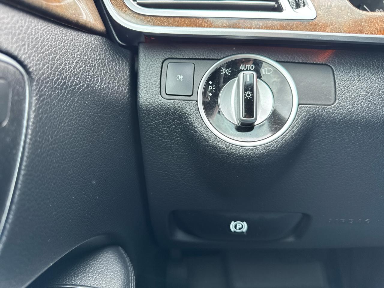 Mercedes-Benz E-Class 4dr Sdn E 350 Sport RWD 2014