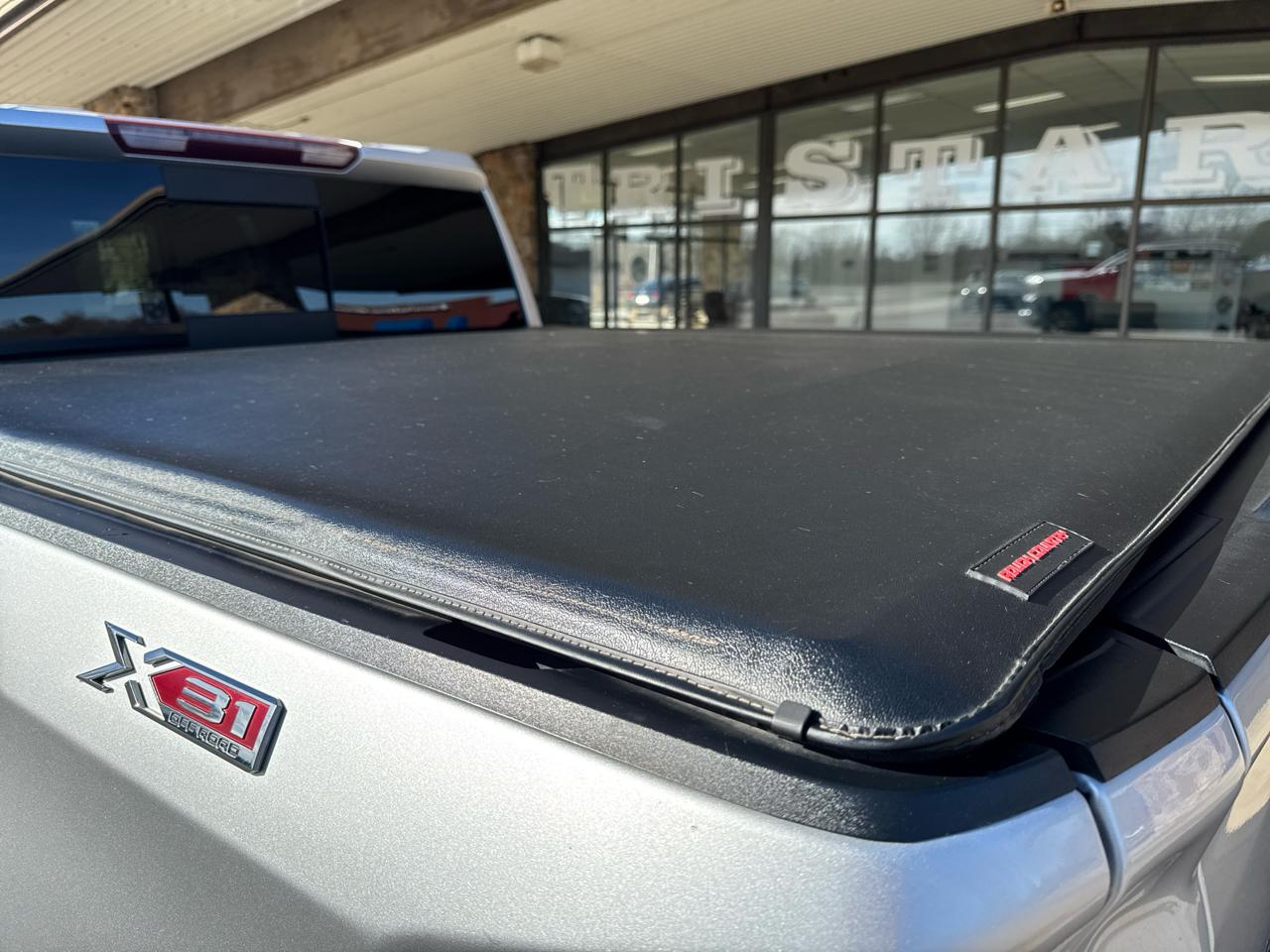 GMC Sierra 1500 SLT Crew Cab Short Bed 4WD 2021