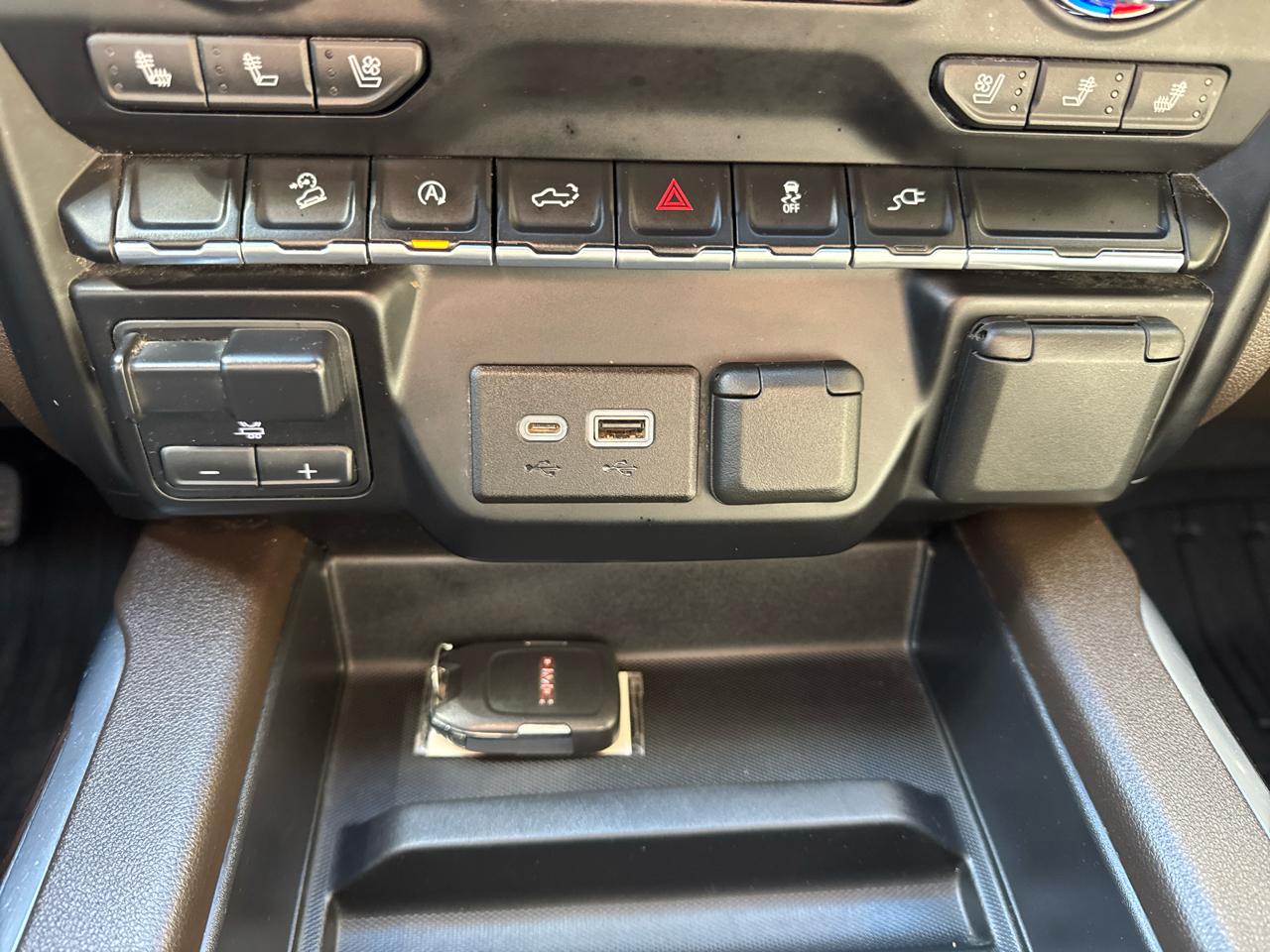 GMC Sierra 1500 SLT Crew Cab Short Bed 4WD 2021