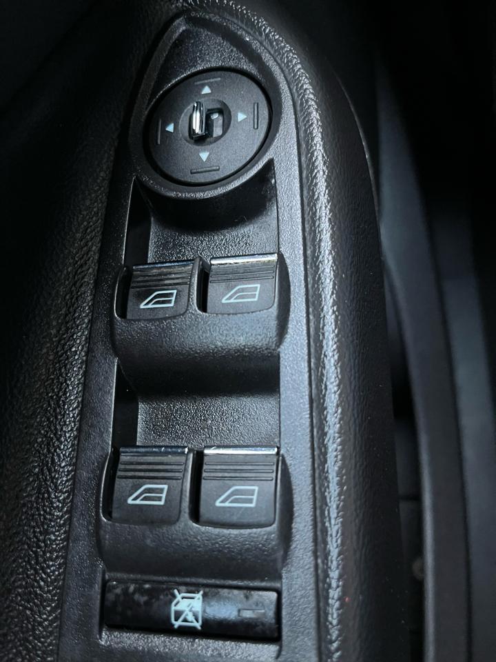 Ford Escape FWD 4dr Titanium 2015