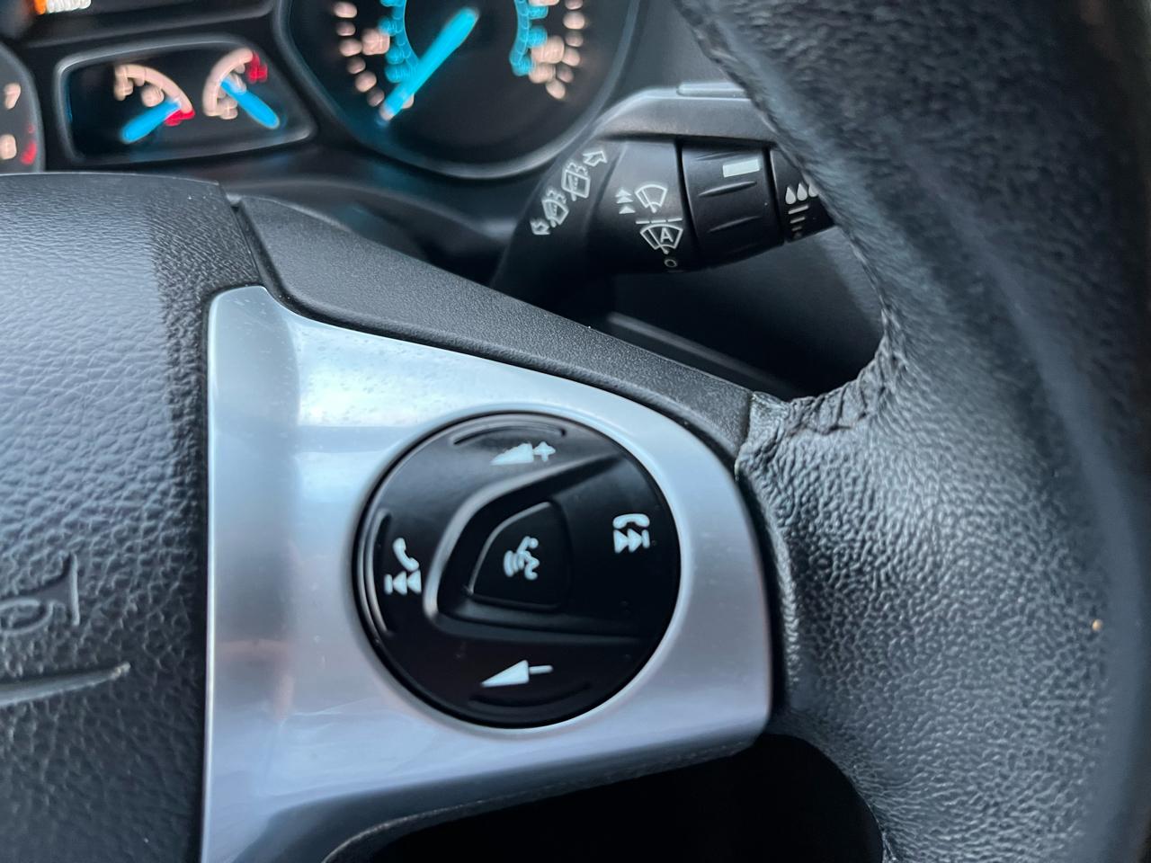 Ford Escape FWD 4dr Titanium 2015