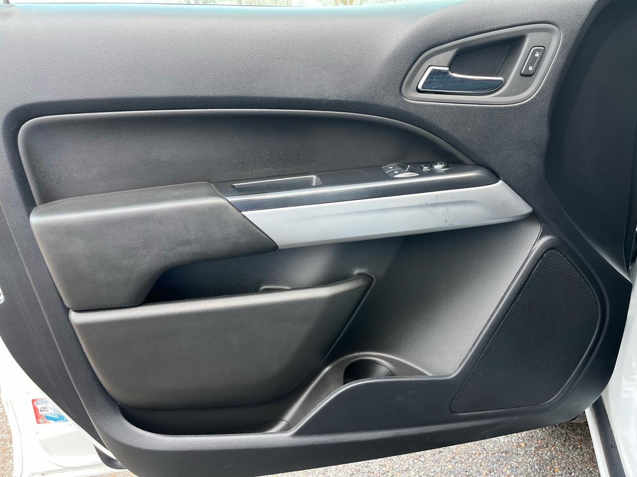 Chevrolet Colorado 2WD Ext Cab 128" LT 2022