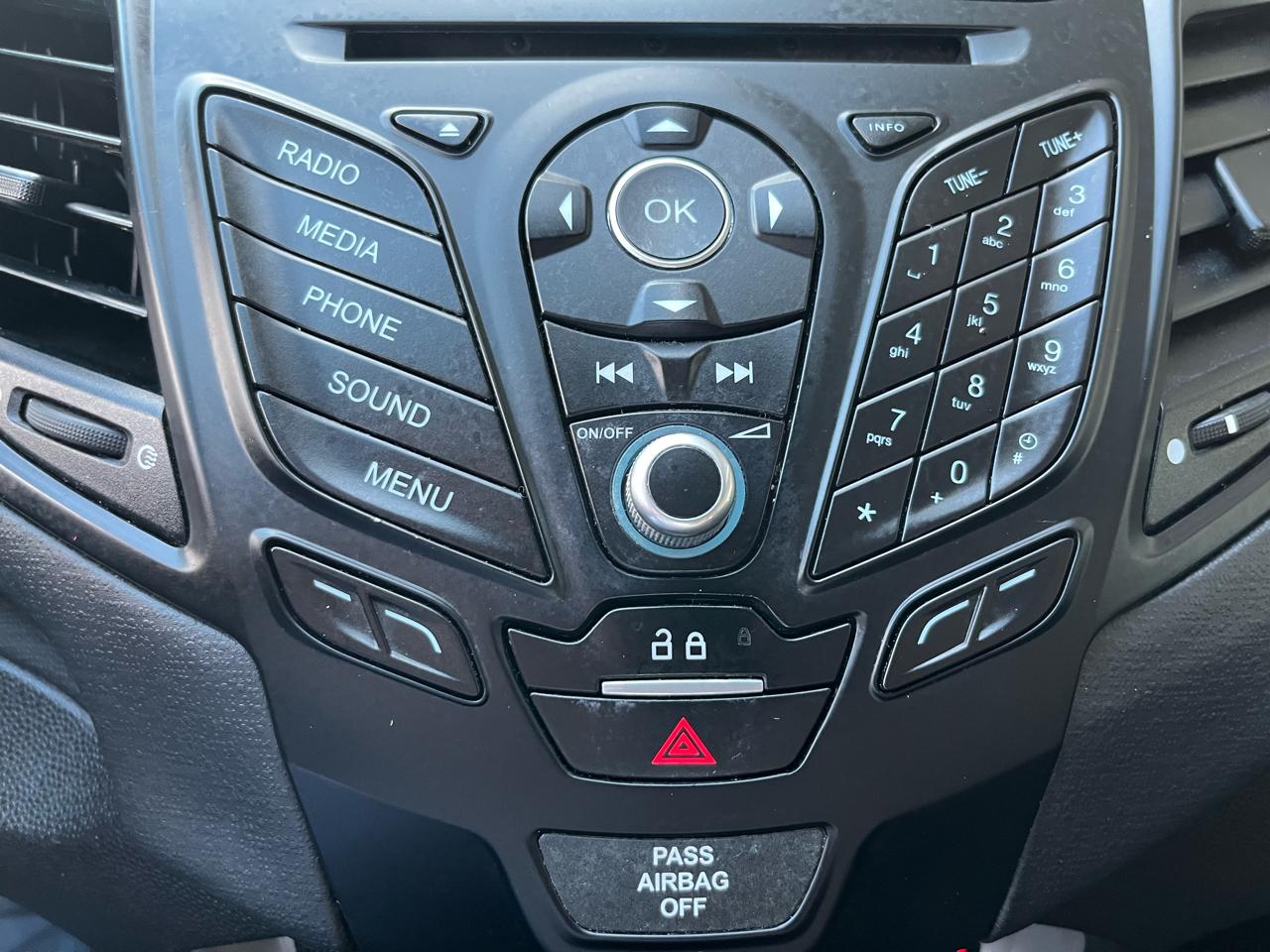 Ford Fiesta 5dr HB SE 2016