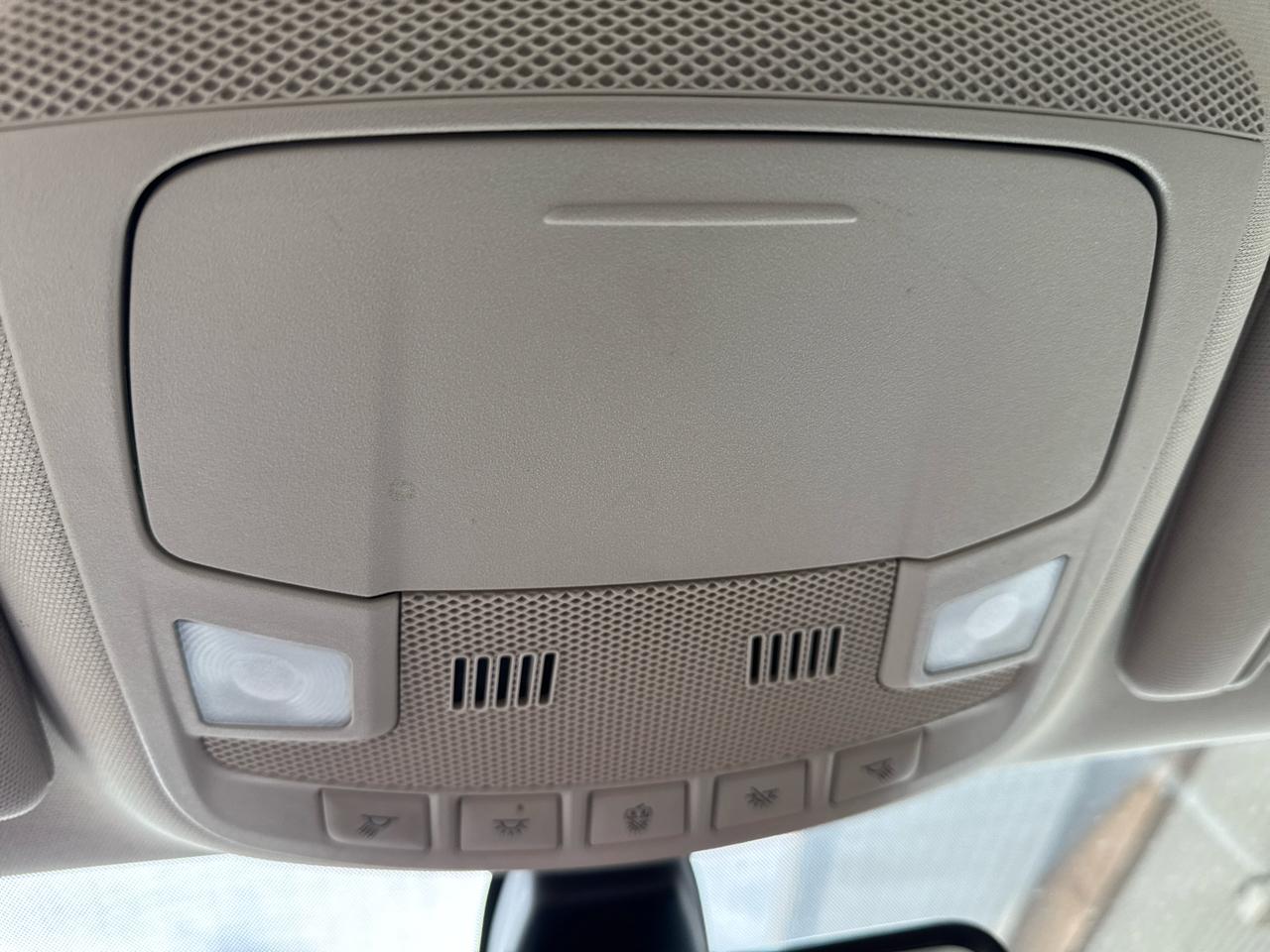 Ford Fusion SE FWD 2019