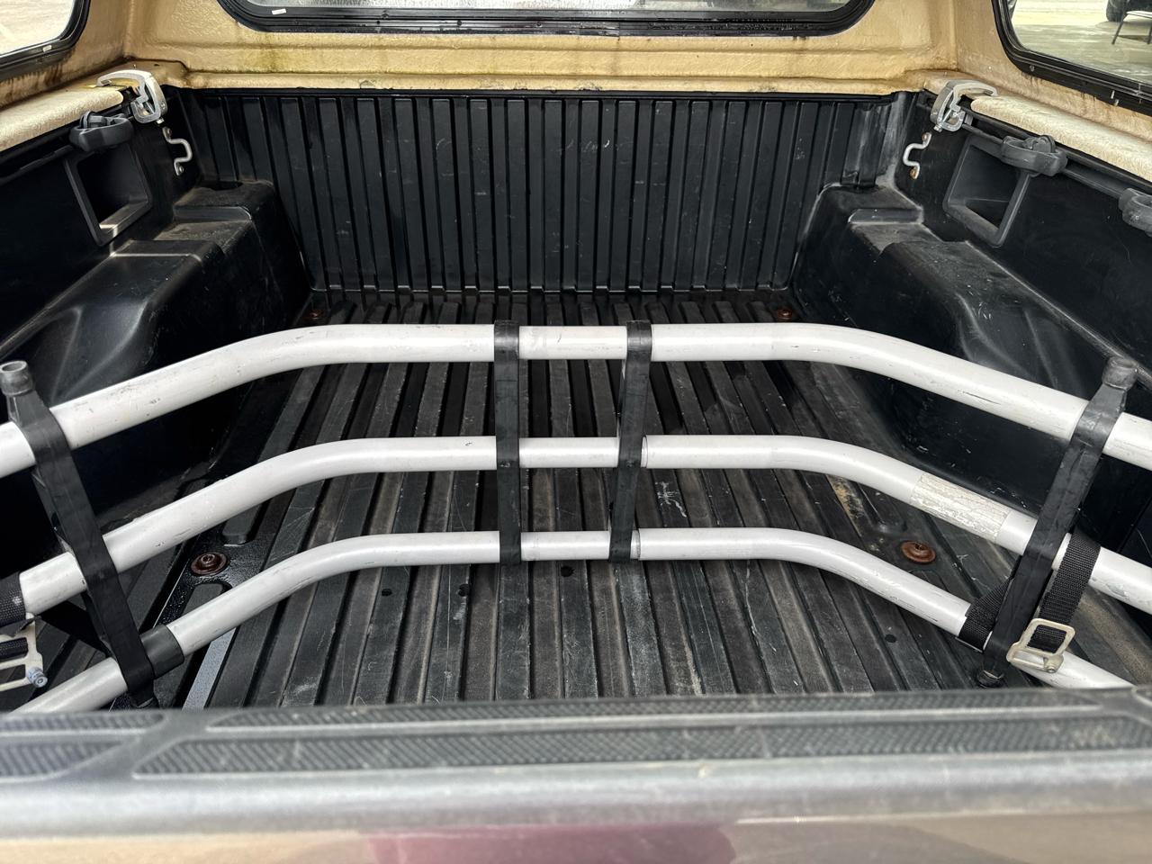 Toyota Tacoma 2WD Double Cab V6 AT PreRunner (Natl) 2012