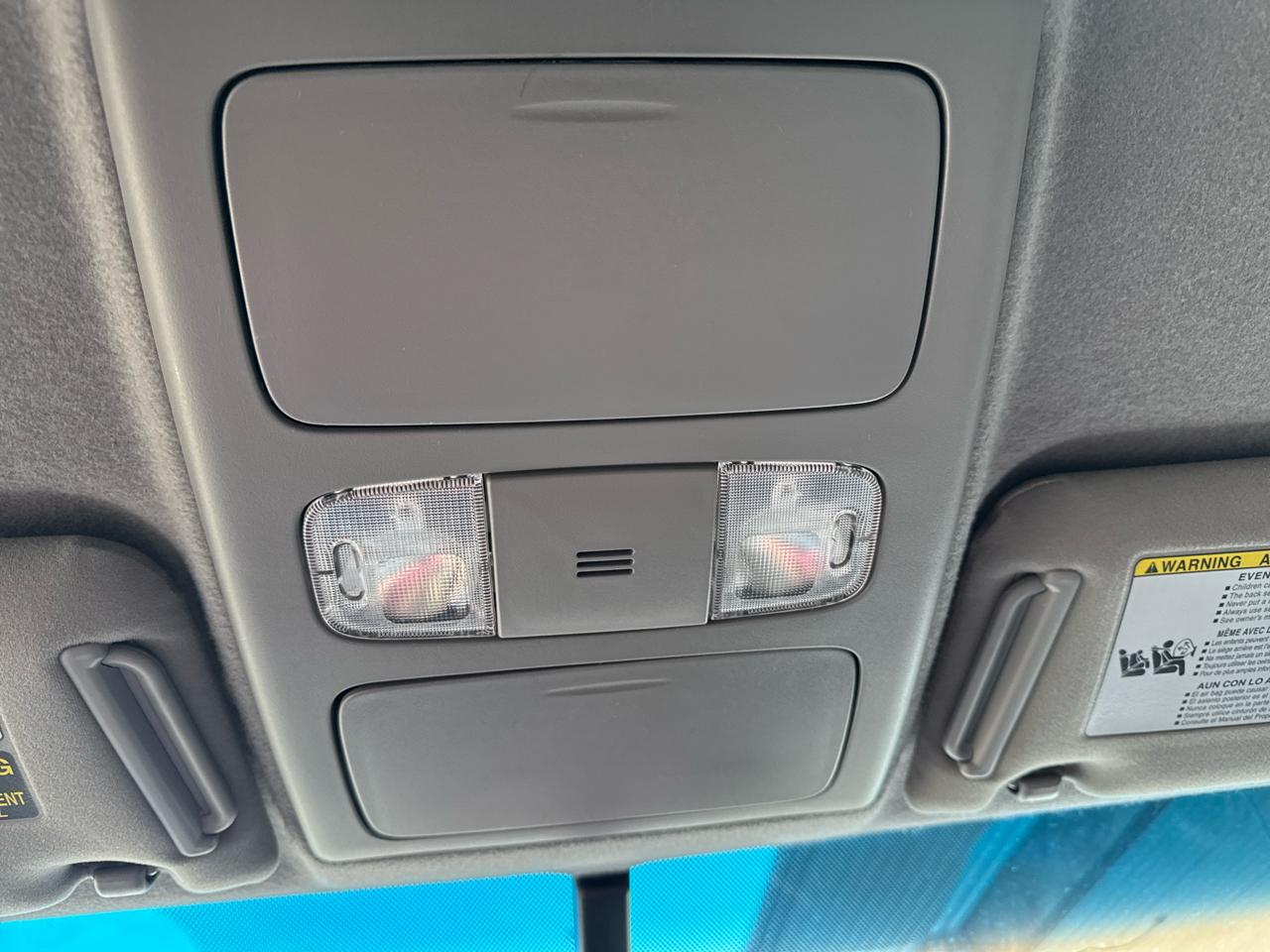 Toyota Tacoma 2WD Double Cab V6 AT PreRunner (Natl) 2012