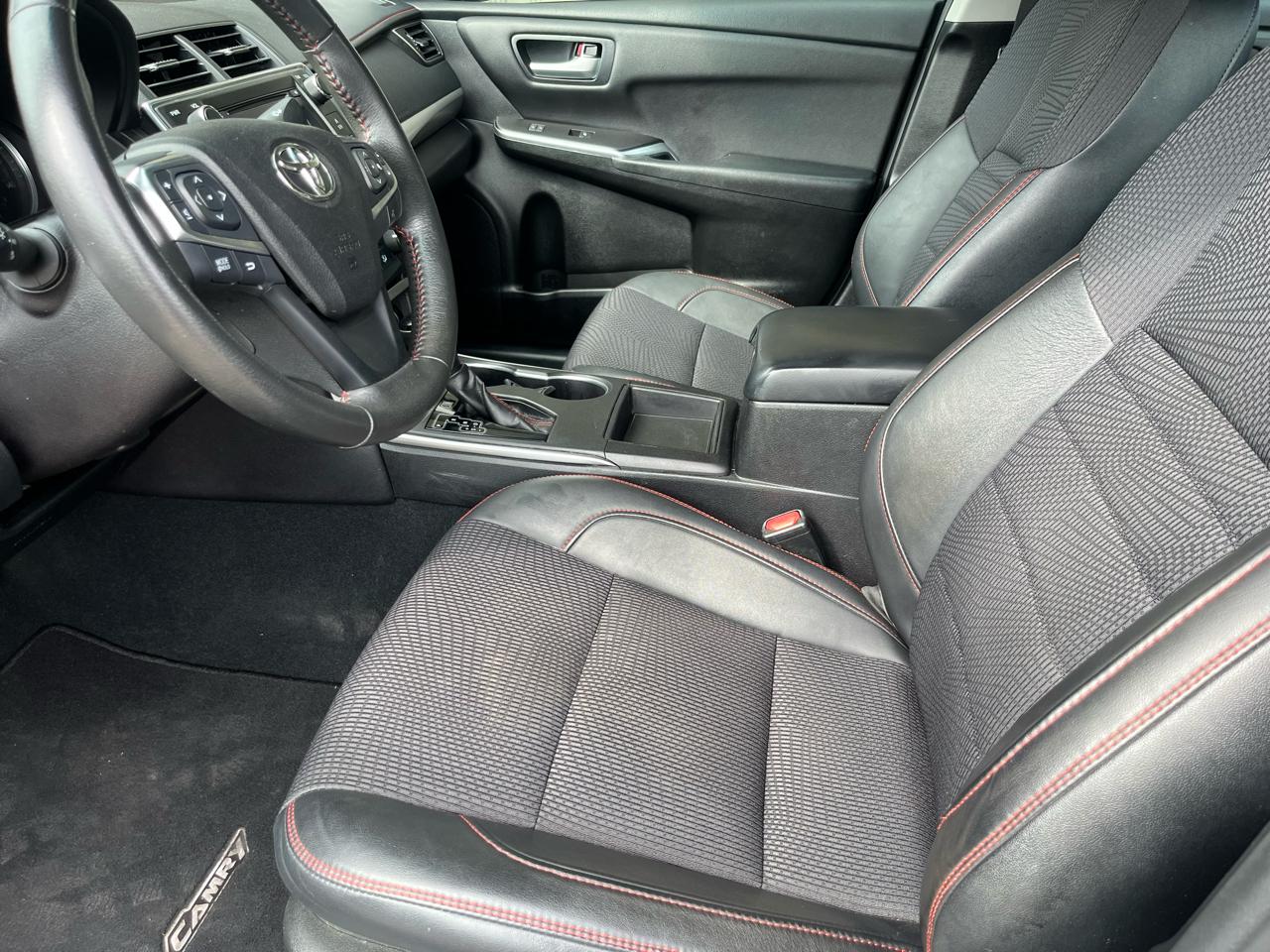 Toyota Camry SE 4D Sedan 2017