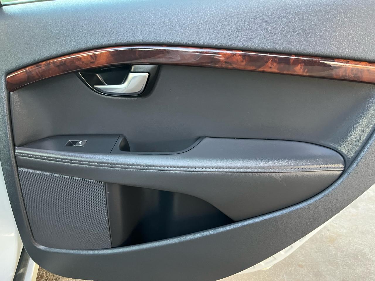 Volvo S80 4dr Sdn T6 Platinum AWD 2015