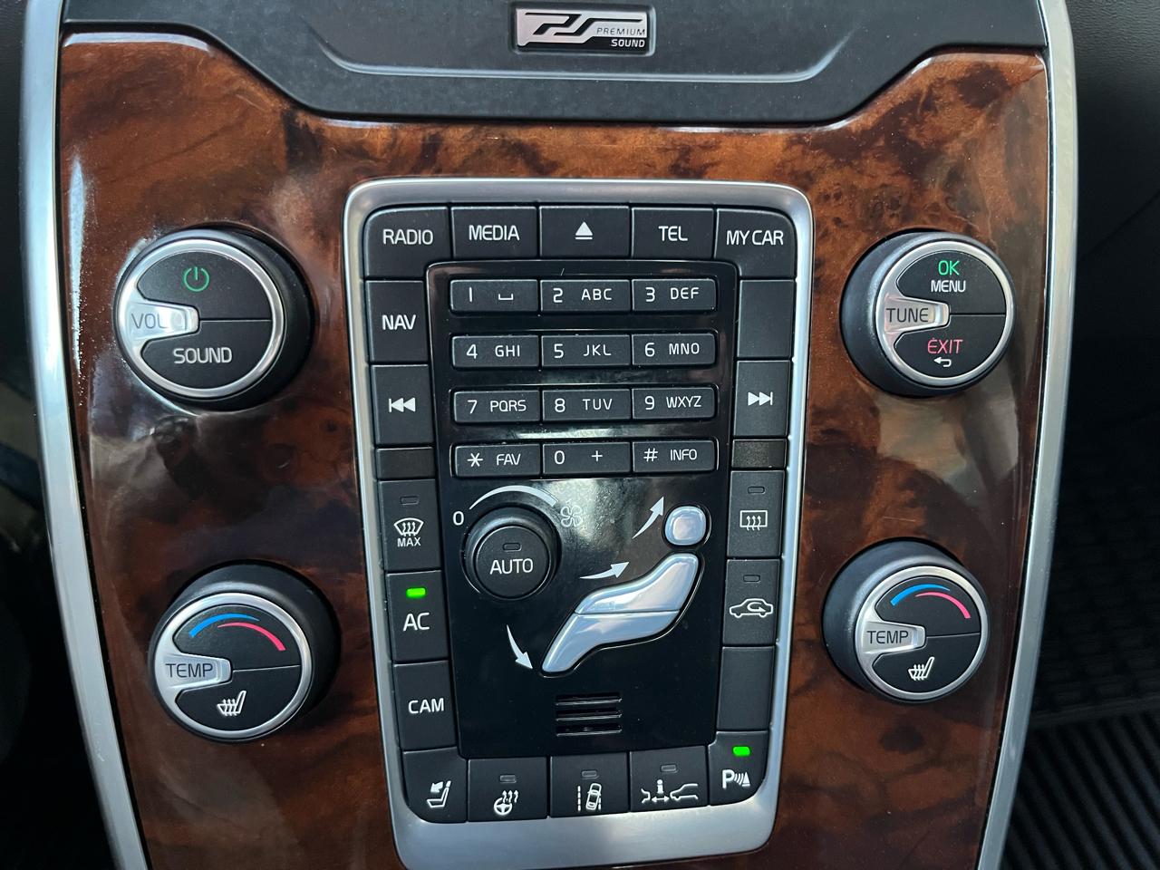 Volvo S80 4dr Sdn T6 Platinum AWD 2015