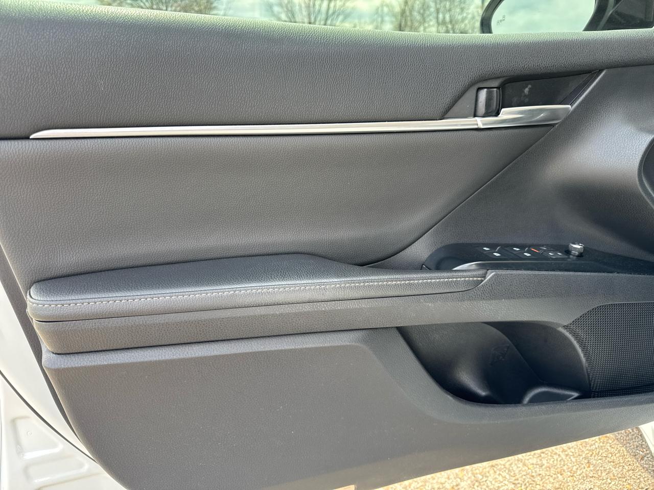 Toyota Camry XSE Auto (Natl) 2020