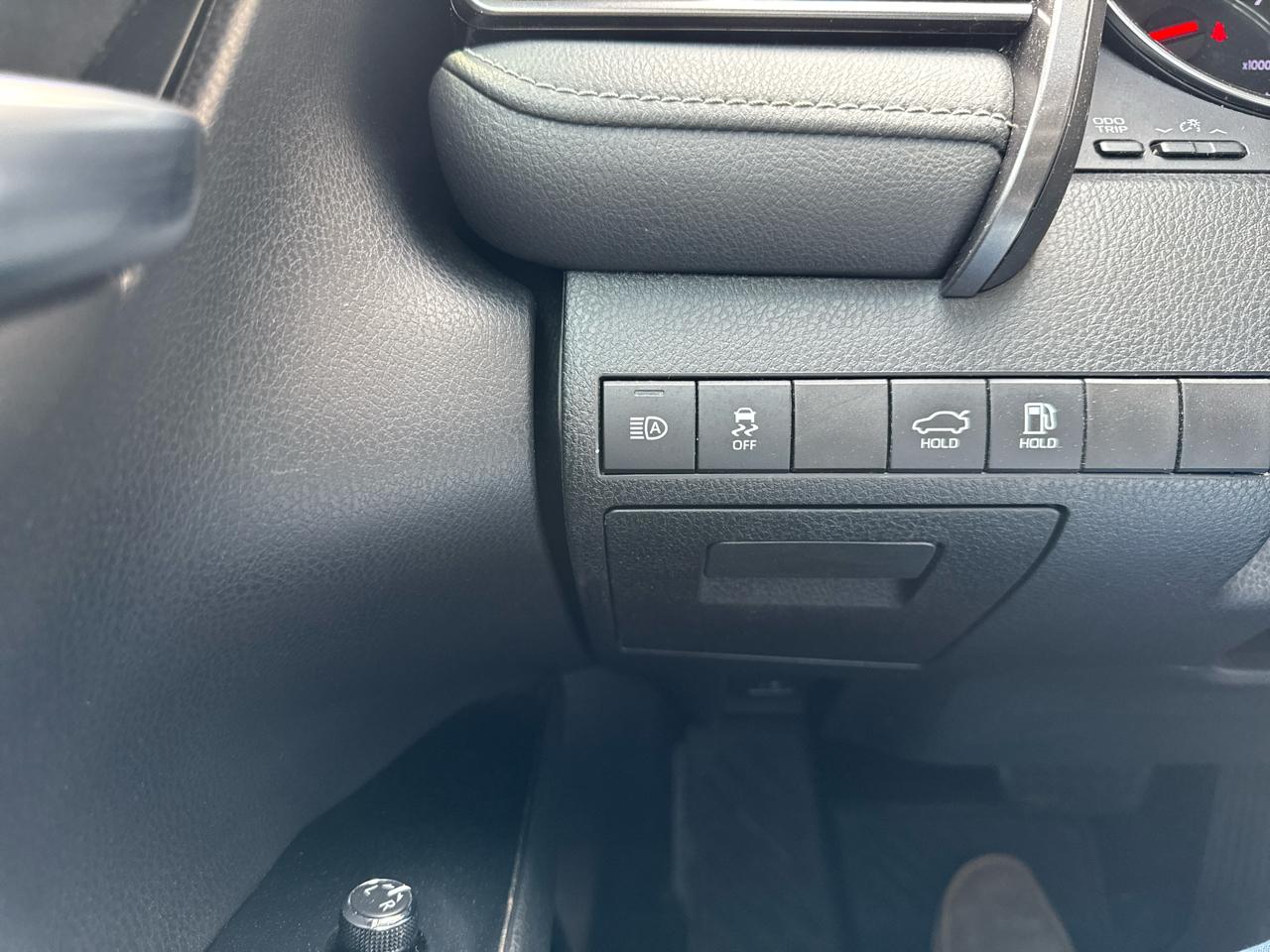 Toyota Camry XSE Auto (Natl) 2020