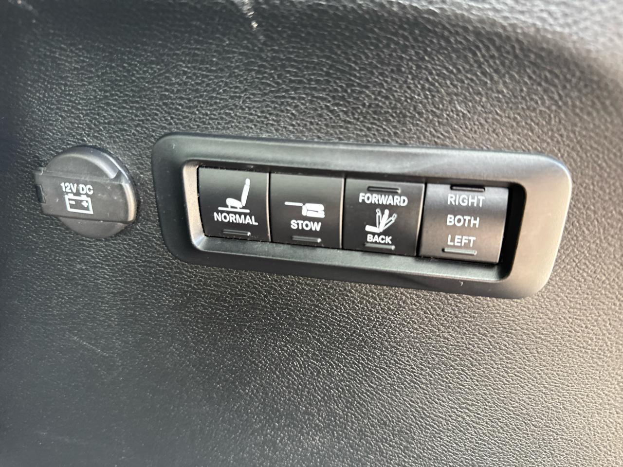 Chrysler Pacifica Limited FWD 2019