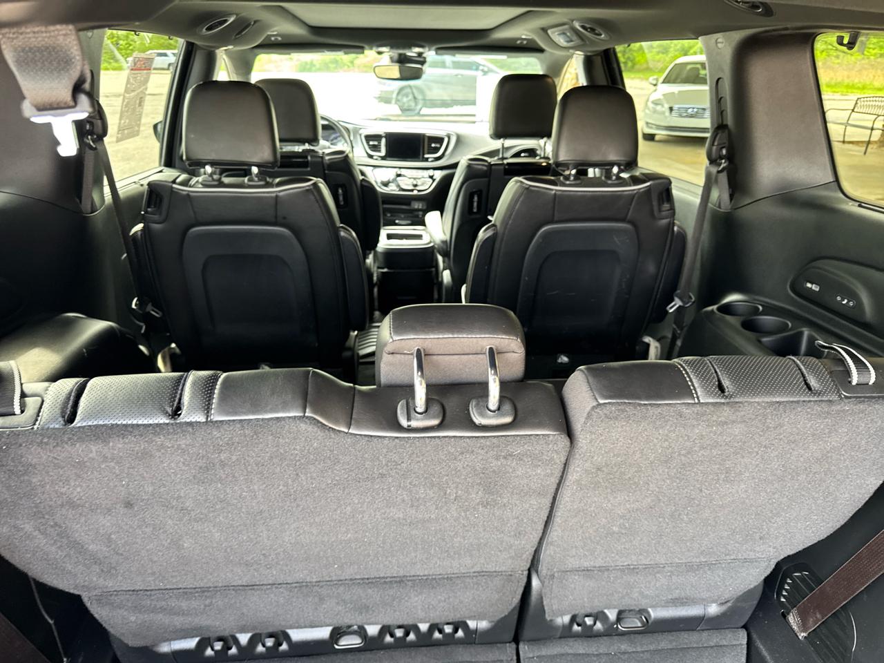 Chrysler Pacifica Limited FWD 2019