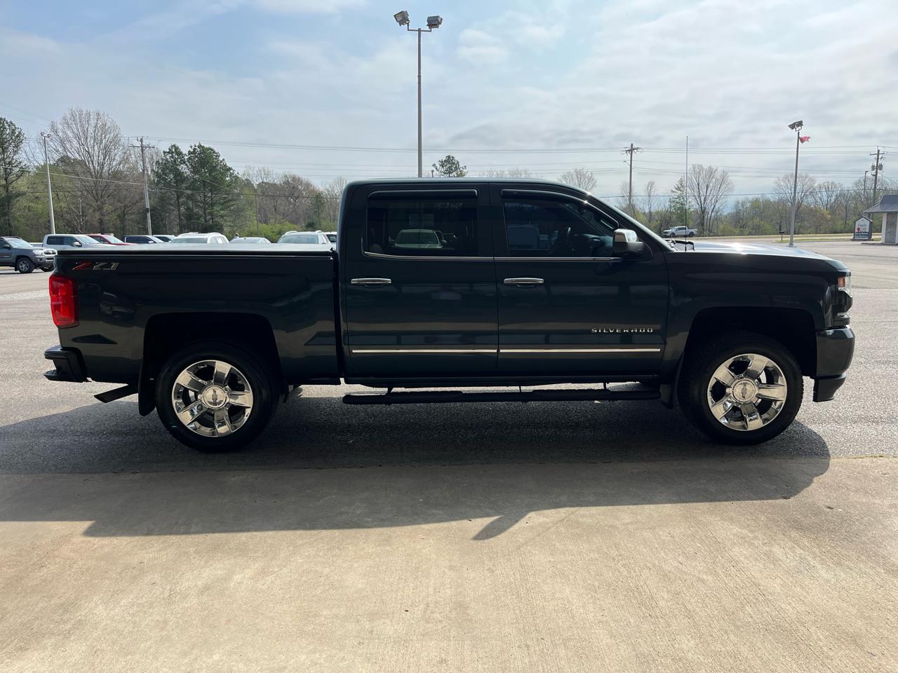Chevrolet Silverado 1500 LTZ Crew Cab 4WD SWB 2018