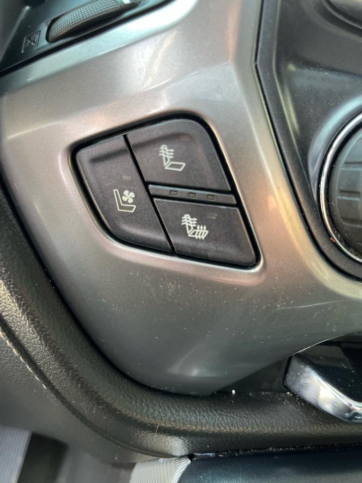 Chevrolet Silverado 1500 LTZ Crew Cab 4WD SWB 2018