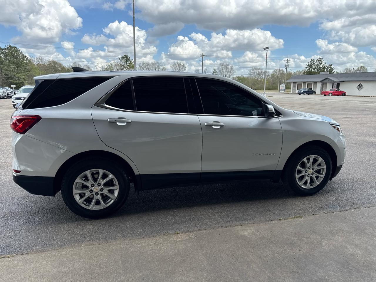 Chevrolet Equinox FWD 4dr LT w/1LT 2019