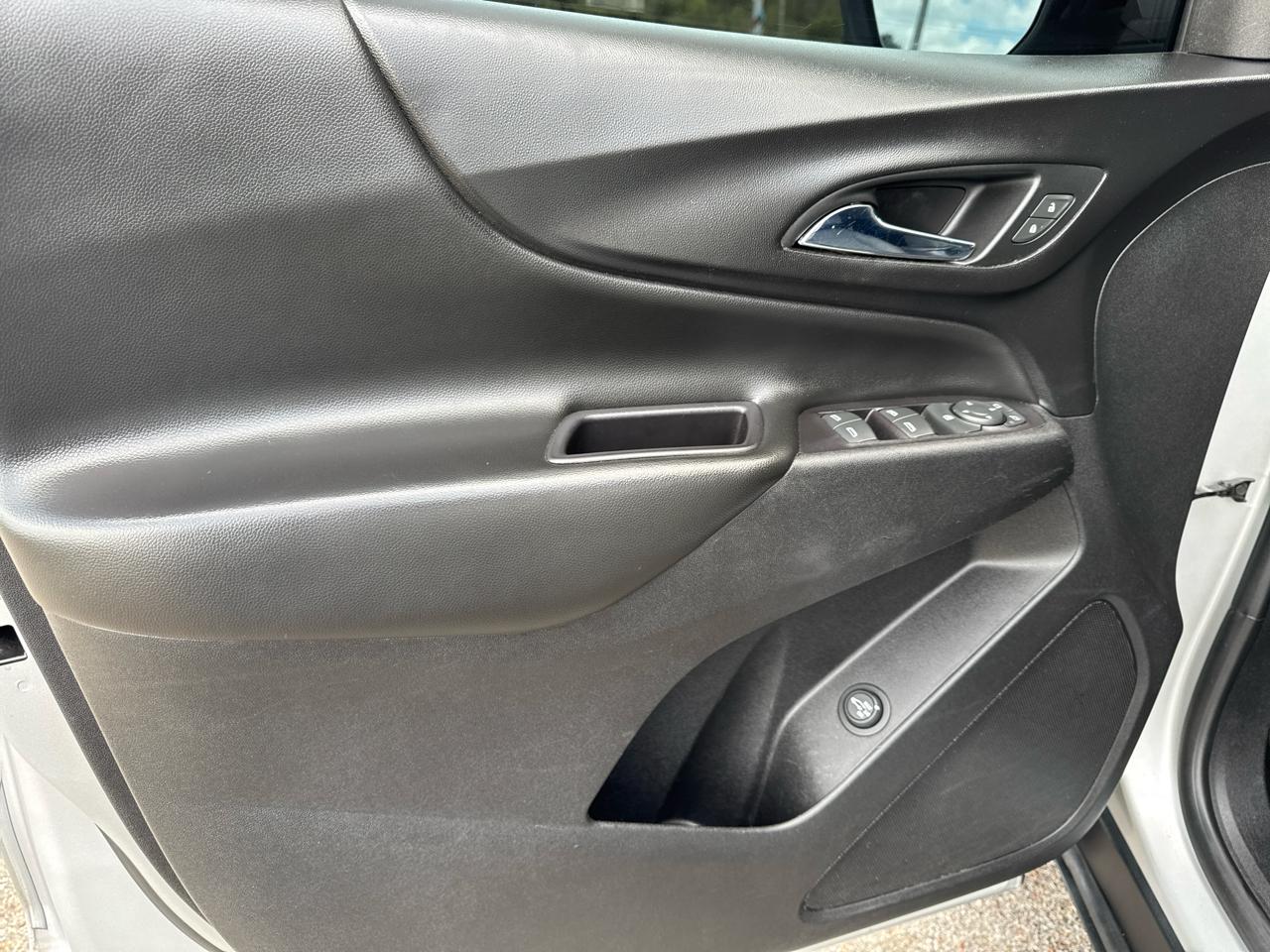 Chevrolet Equinox FWD 4dr LT w/1LT 2019