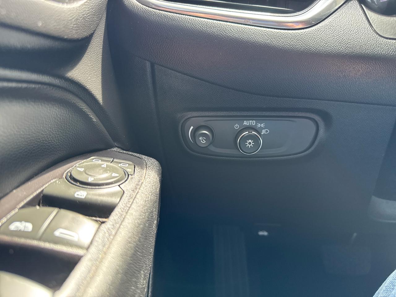 Chevrolet Equinox FWD 4dr LT w/1LT 2019