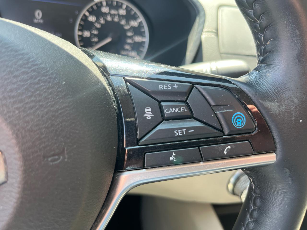 Nissan Altima 2.5 SV Sedan 2019