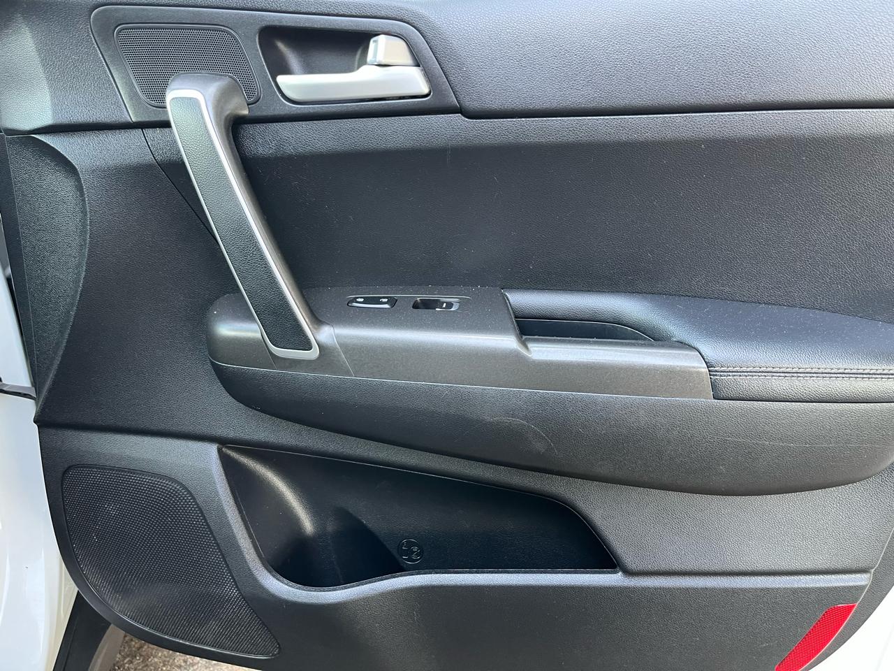 Kia Sportage LX FWD 2020