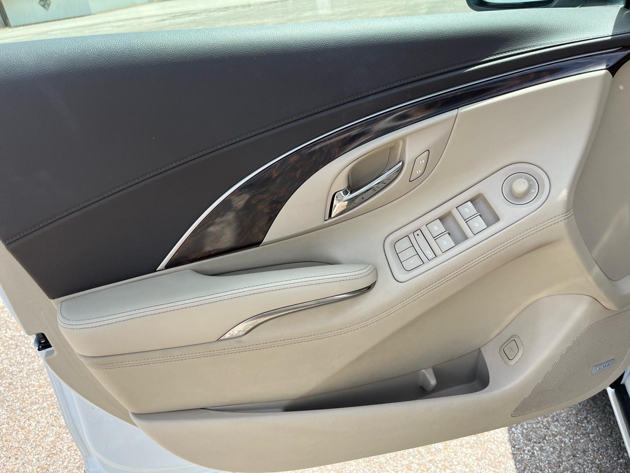 Buick LaCrosse 4dr Sdn Premium I FWD 2014