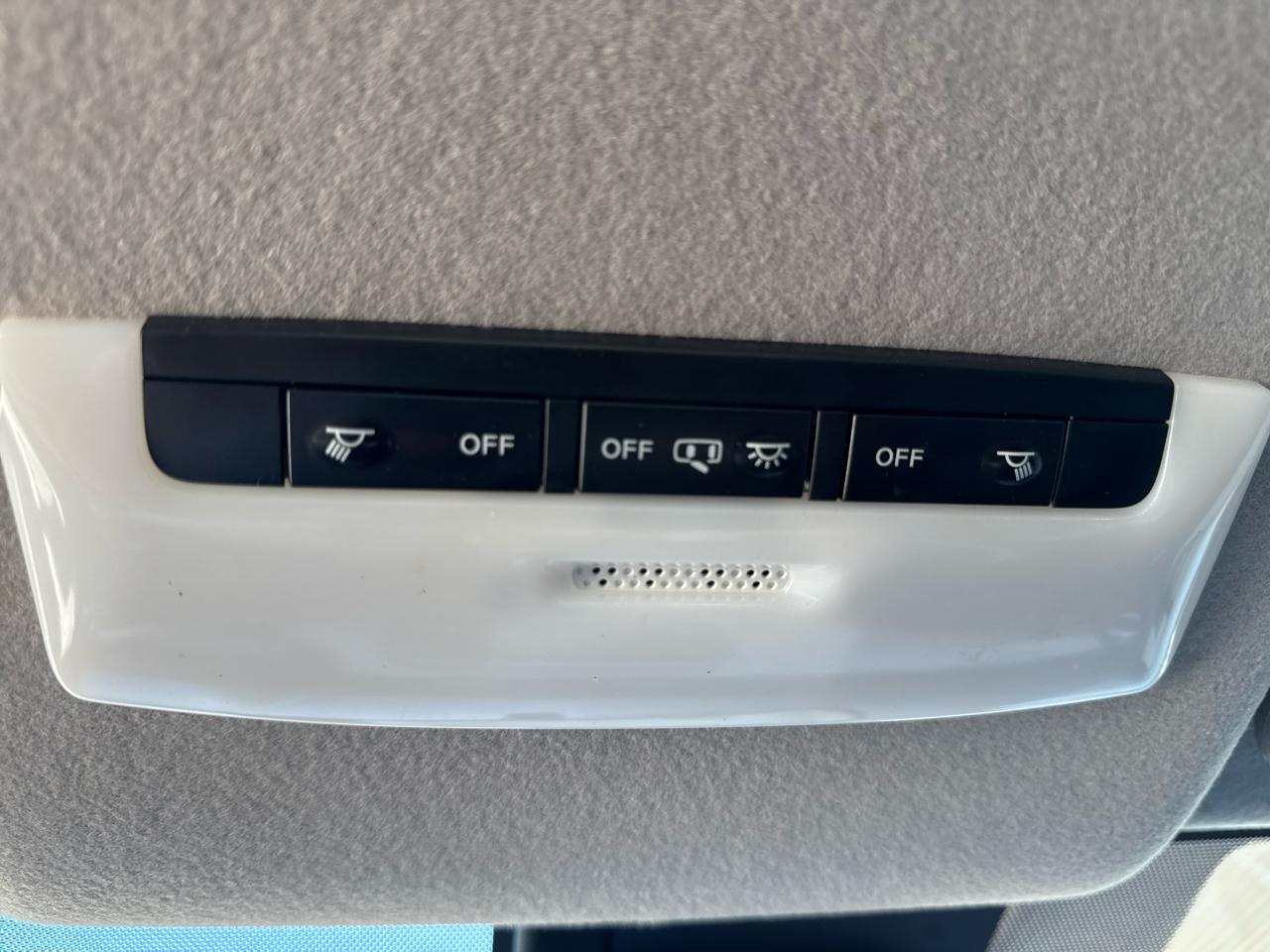 Nissan Versa SV CVT 2021