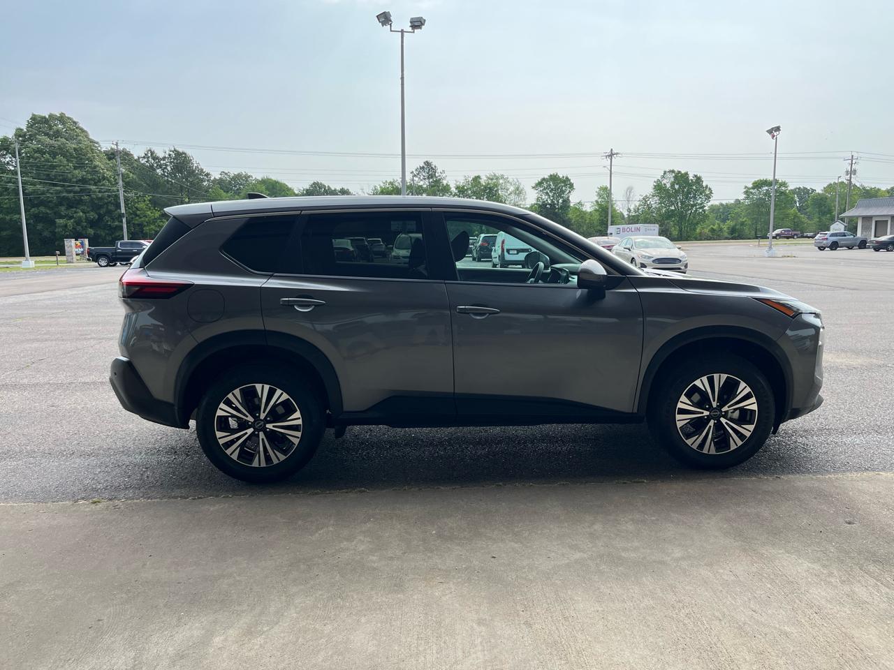 Nissan Rogue FWD SV 2022