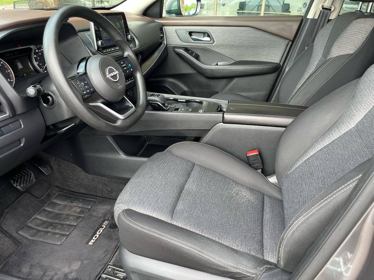 Nissan Rogue FWD SV 2022