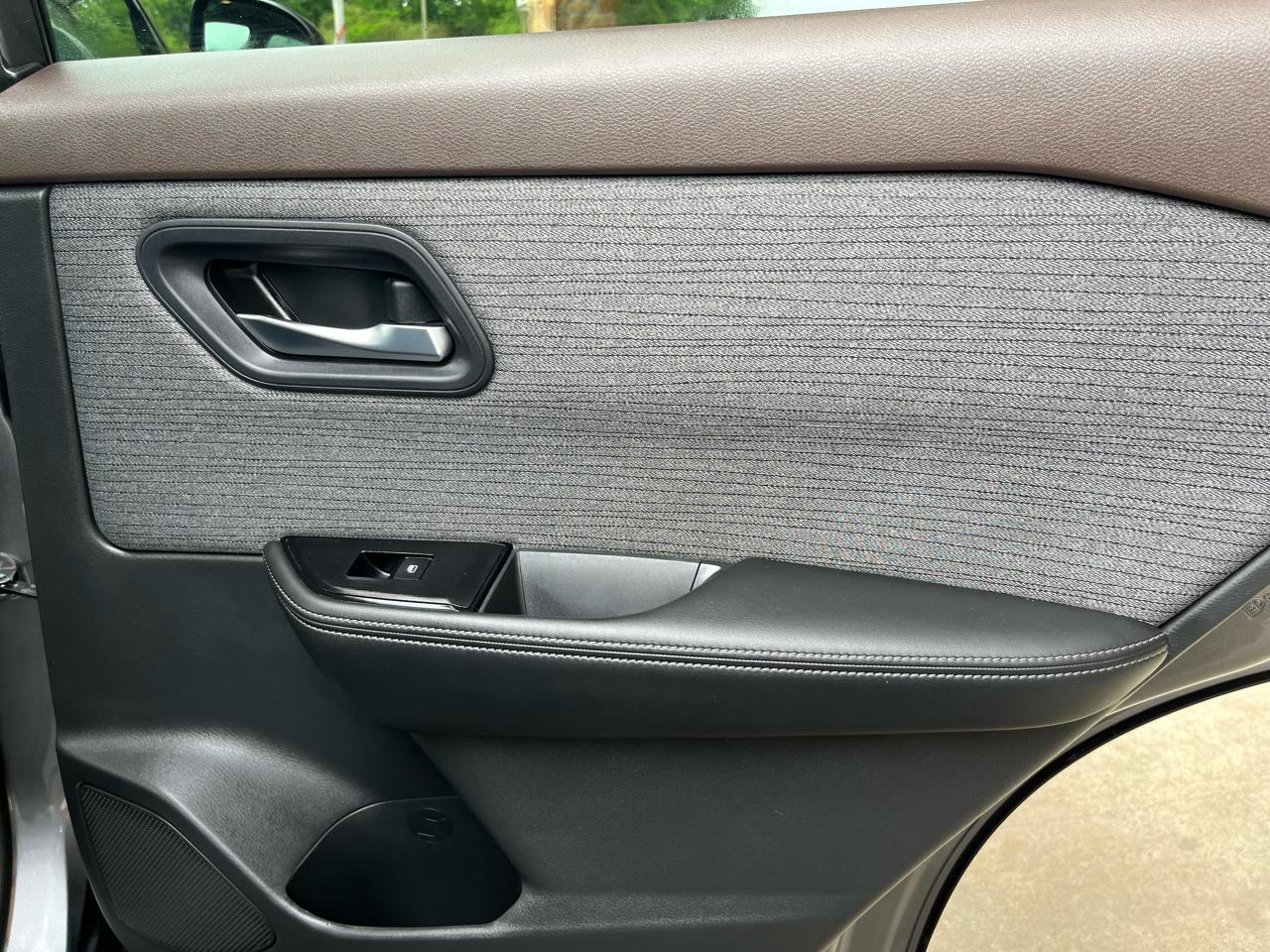 Nissan Rogue FWD SV 2022