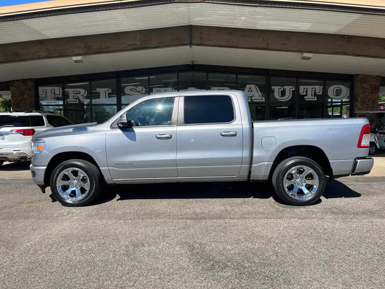 RAM 1500 Big Horn 4x4 Crew Cab 5'7" Box 2022