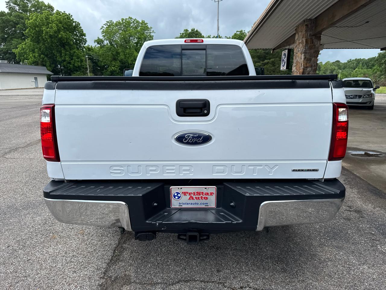 Ford Super Duty F-250 SRW XL 4WD Reg Cab 8' Box 2016