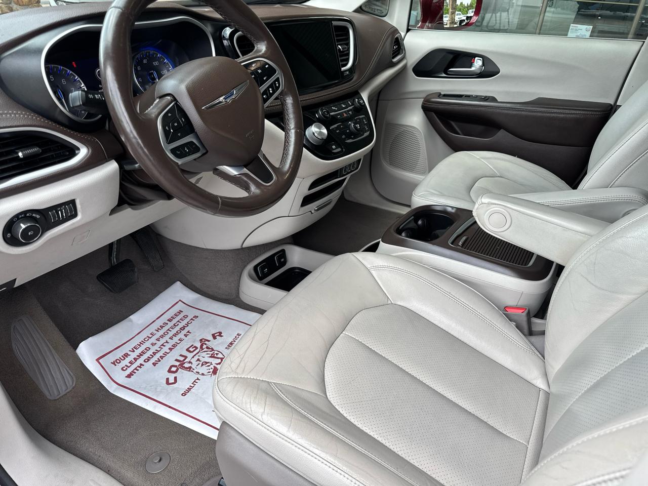 Chrysler Pacifica Touring L FWD 2021