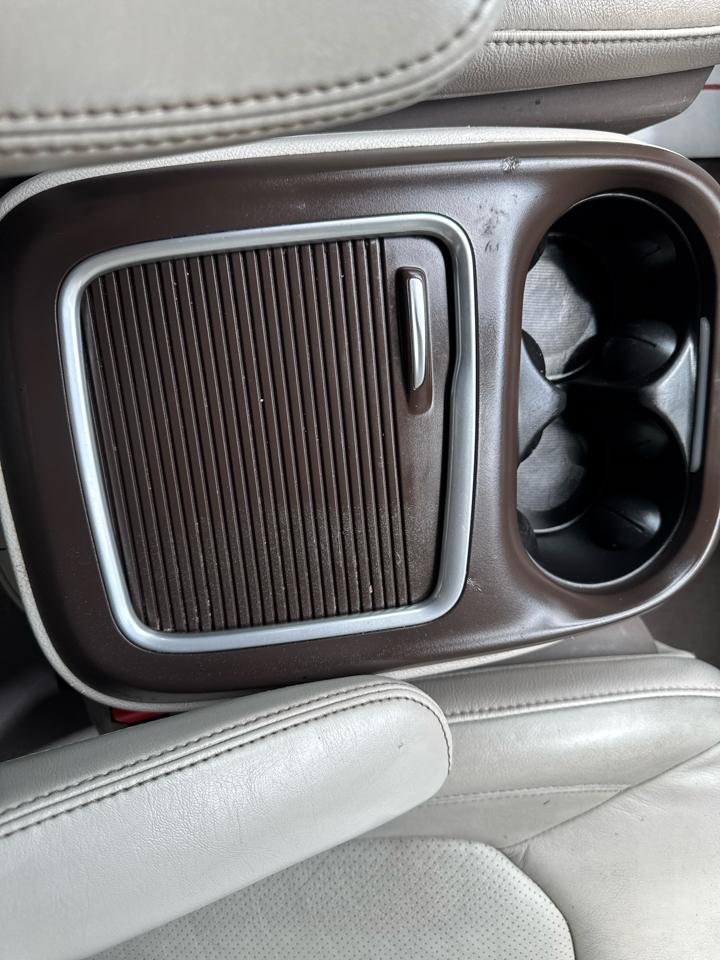 Chrysler Pacifica Touring L FWD 2021