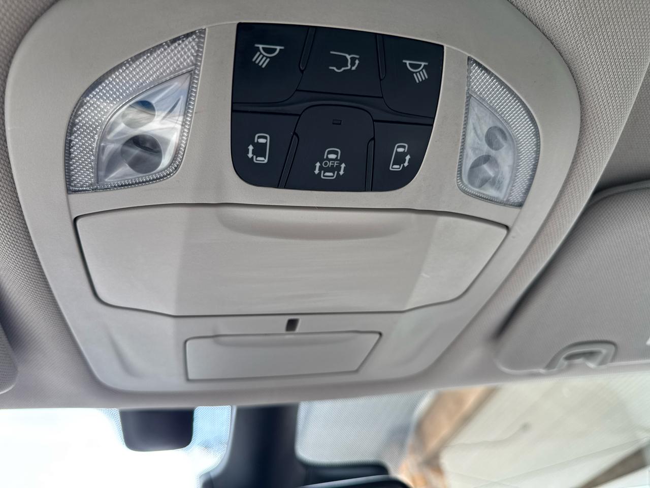 Chrysler Pacifica Touring L FWD 2021