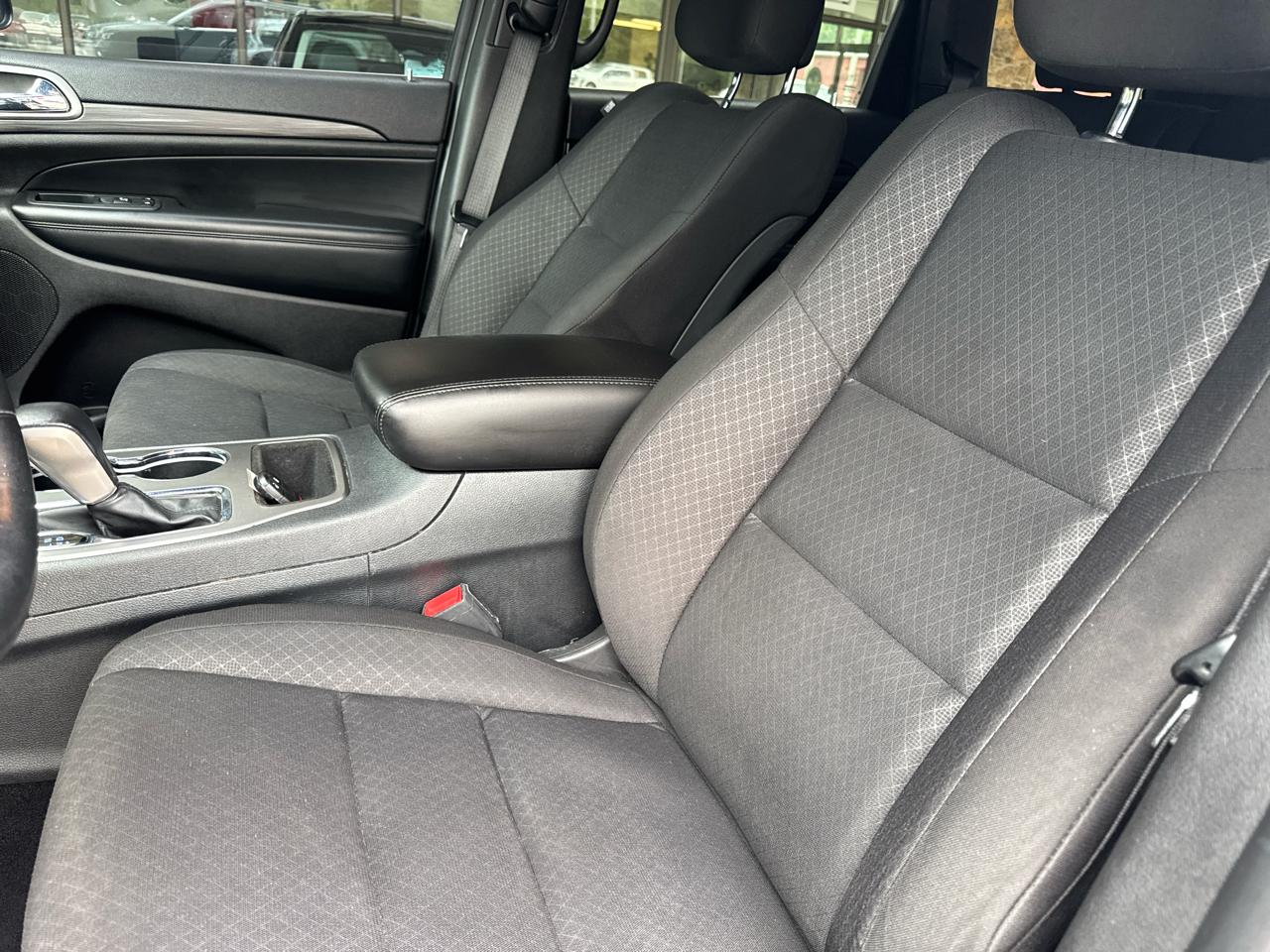 Jeep Grand Cherokee Laredo E 4x2 2020