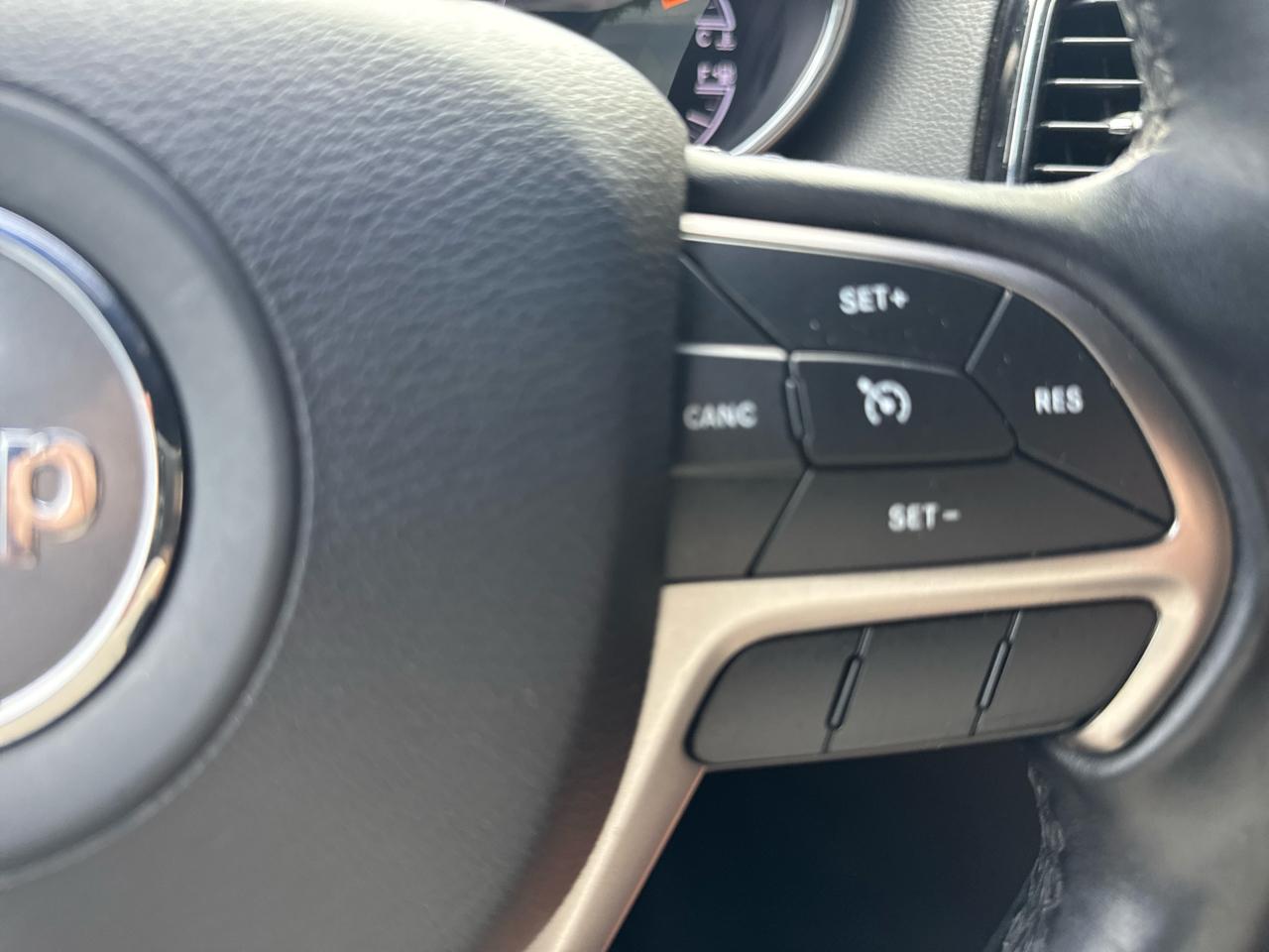 Jeep Grand Cherokee Laredo E 4x2 2020