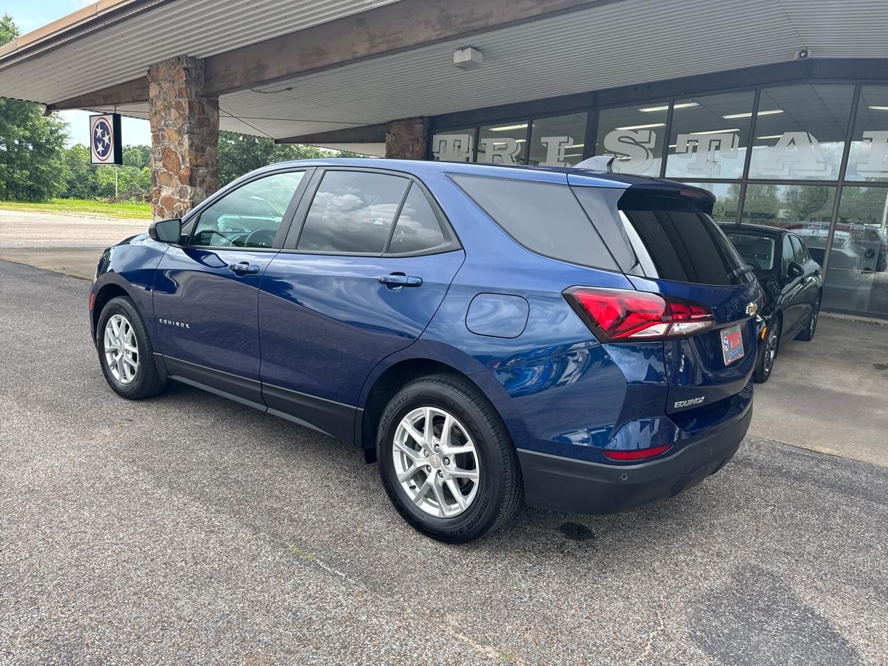 Chevrolet Equinox FWD 4dr LS w/1FL 2023