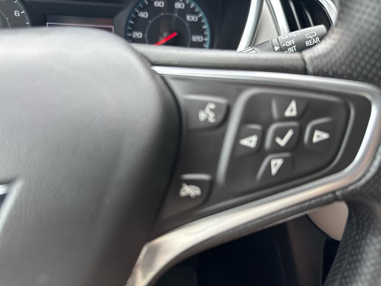 Chevrolet Equinox FWD 4dr LS w/1FL 2023