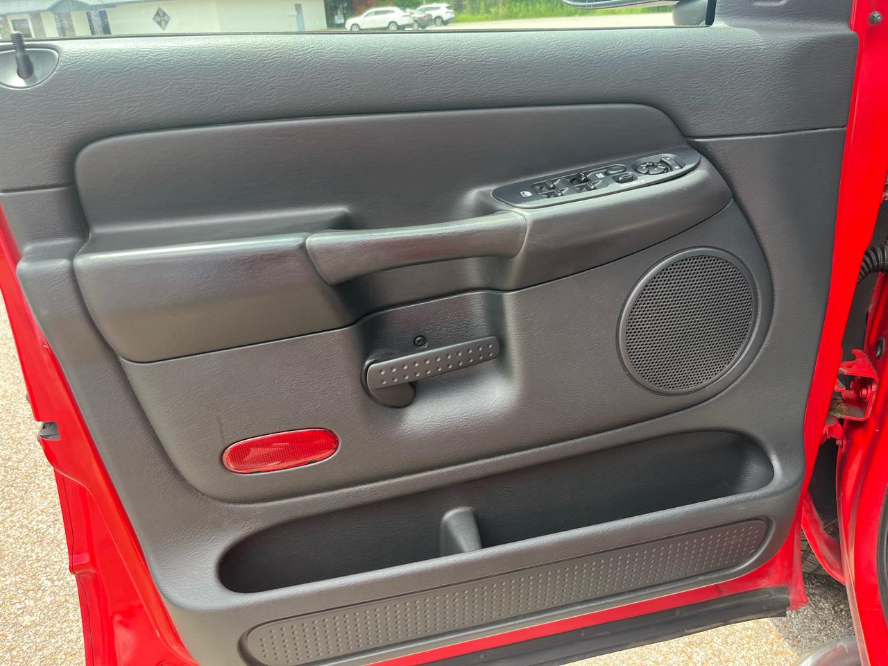 Dodge Ram 1500 SLT Quad Cab Short Bed 2WD 2003