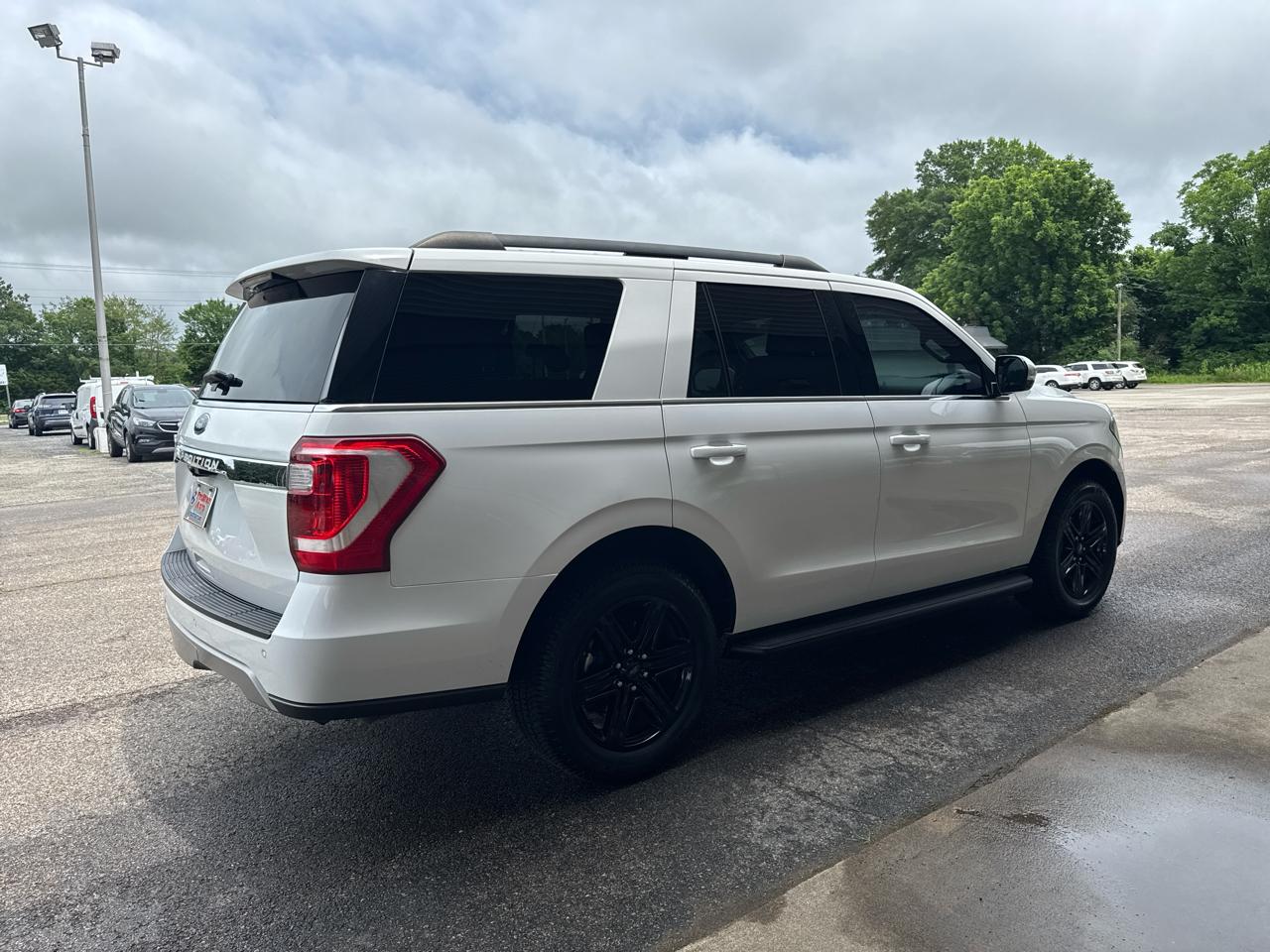 Ford Expedition XLT 4x2 2020