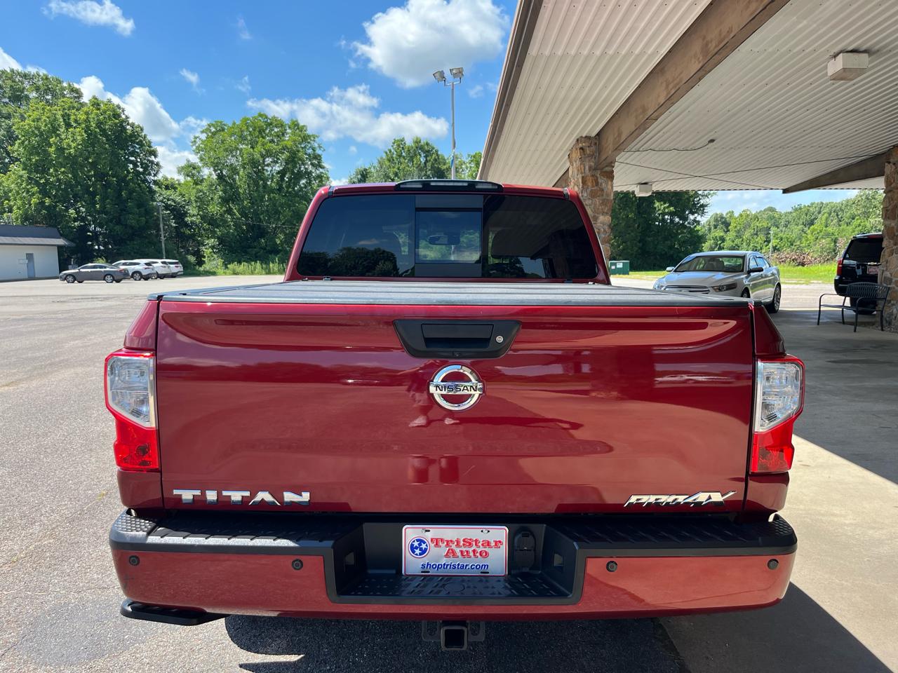 Nissan Titan 4x4 Crew Cab PRO-4X 2018